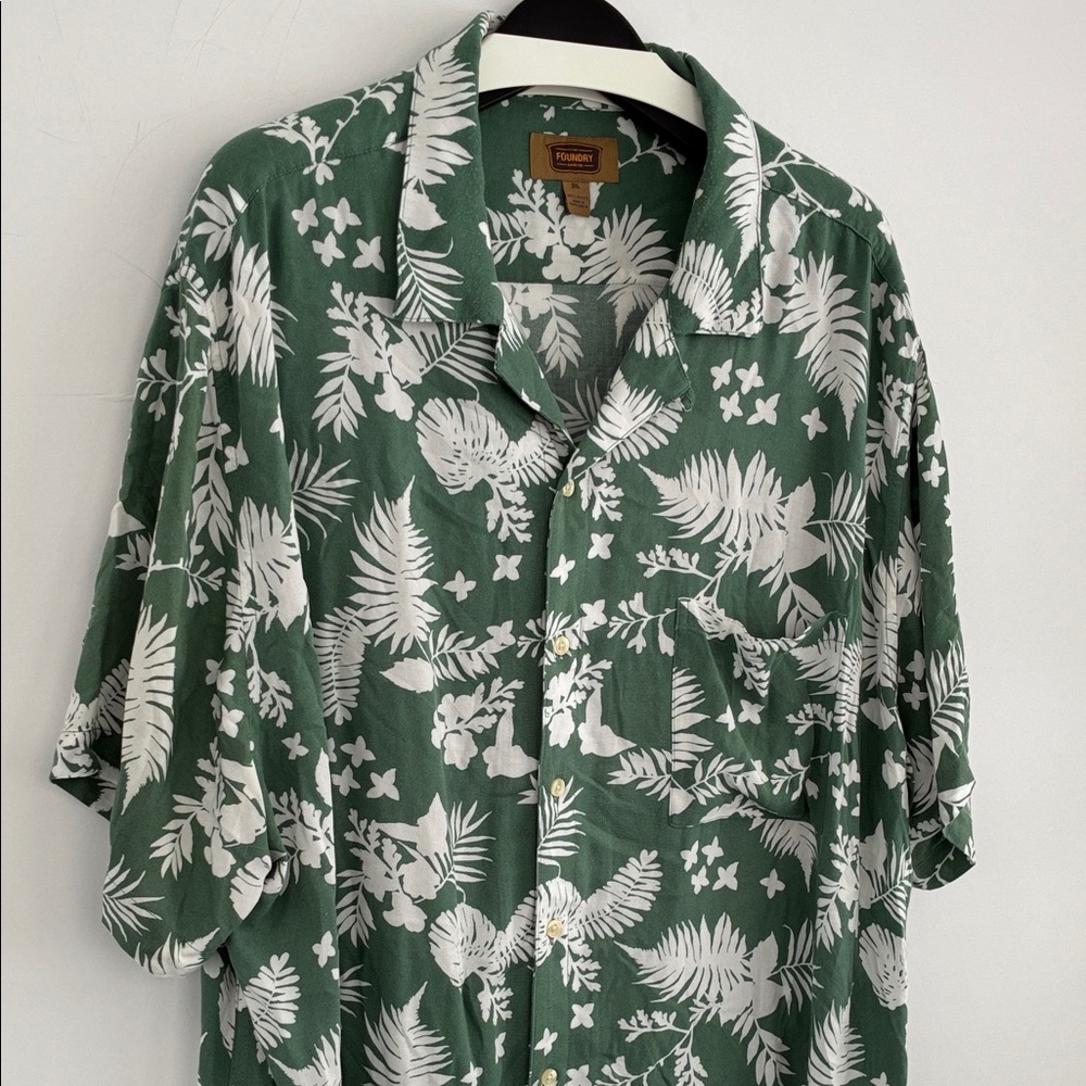 The Foundry Supply Co. Men's Green Tropical Leaf Print Shirt 2XL Viscose